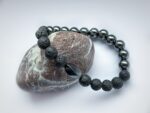 Męska bransoletka z hematytu i z  lawy wulkanicznej - obrazek 4