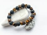 Bransoletka męska z tygrysiego oka i lawy wulkanicznej - obrazek 2