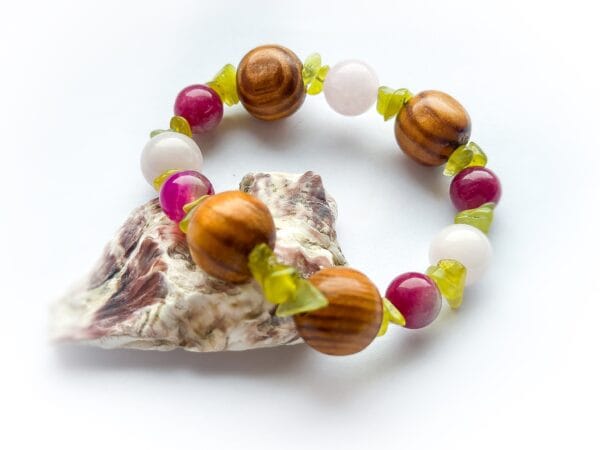 Bransoletka Kolorowe Połączenie Kamieni z drewnem